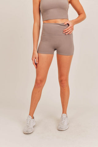 Essential No Seam Shorts - Bray and Em Boutique