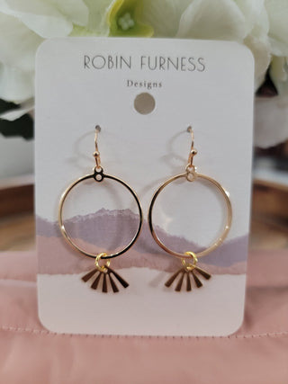 Fan Outside Earrings - Bray and Em Boutique