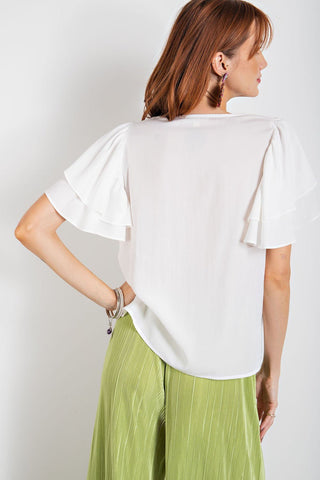 FINAL SALE Easel: Loose Ruffle Blouse - Bray and Em Boutique