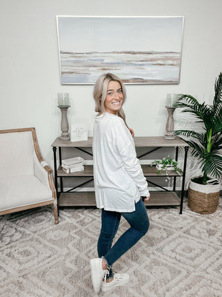Love To Lounge Tee - Bray and Em Boutique