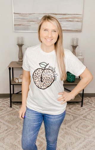 Peachy Keen Graphic Tee - Bray and Em Boutique